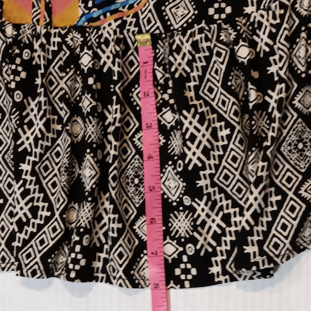 SAVANNA JANE print ruffle hem top, 2X - Picture 12 of 12